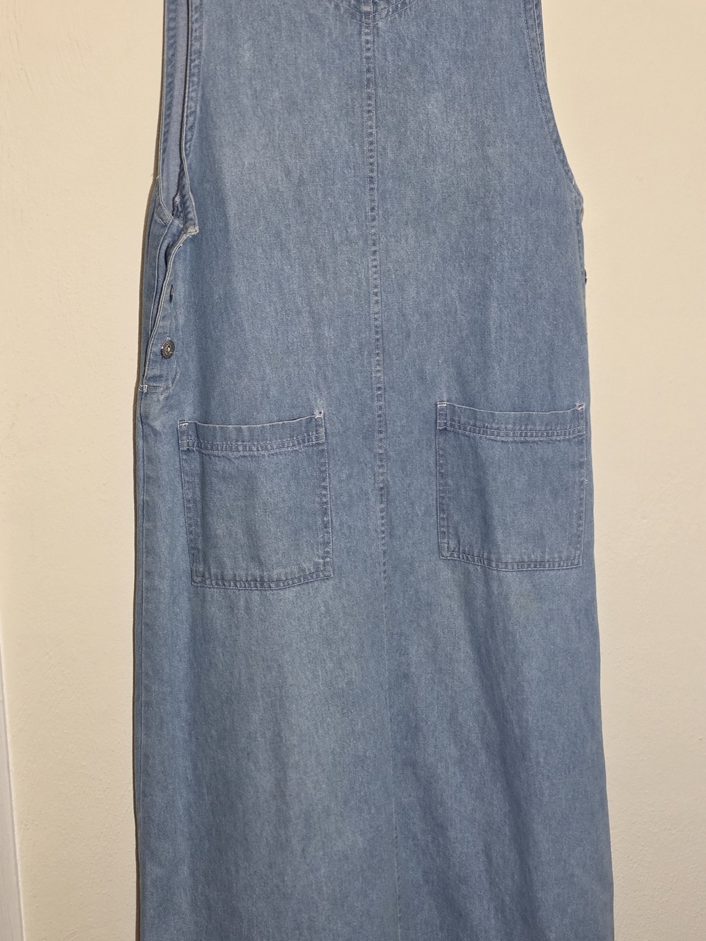 Sport Timer Light Wash Denim Tank Top - Picture 4 of 5